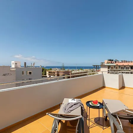 Luxury Holidays Suites, Playa De Cristianos Лос Кристианос