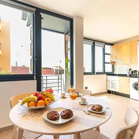 Capri Luxury Holidays Suites, Playa De Cristianos