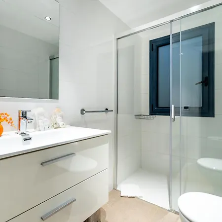 Capri Luxury Holidays Suites, Playa De Cristianos