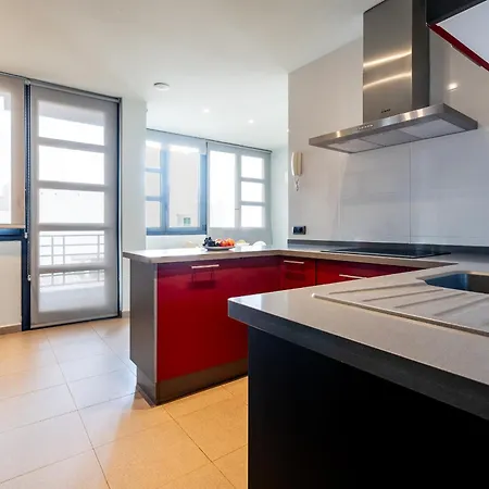 Capri Luxury Holidays Suites, Playa De Cristianos