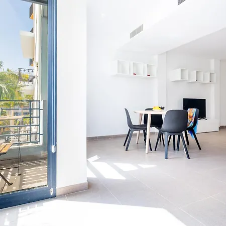 Capri Luxury Holidays Suites, Playa De Cristianos لوس كريستيانوس