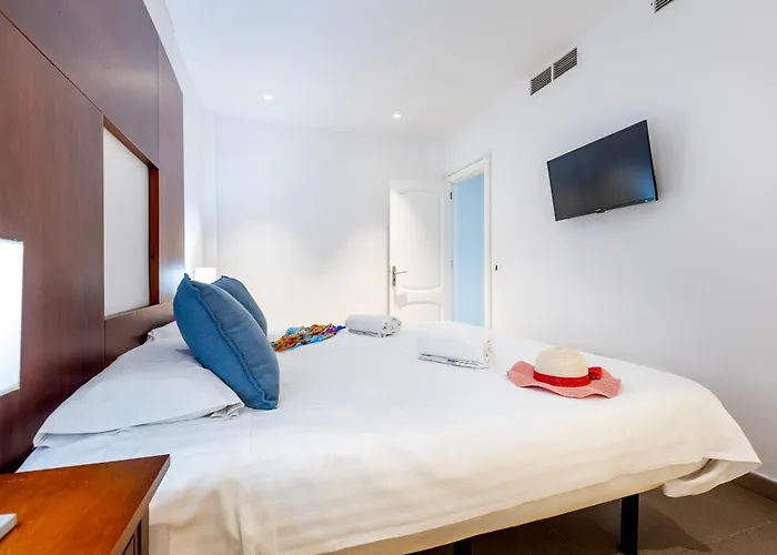 Luxury Holidays Suites, Playa De Cristianos