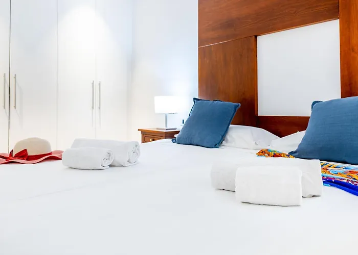 Lägenhet Capri Luxury Holidays Suites, Playa De Cristianos *