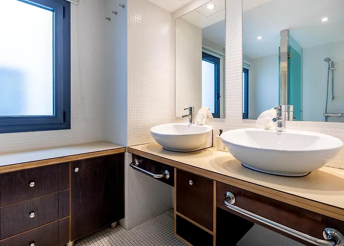 Capri Luxury Holidays Suites, Playa De Cristianos Los Cristianos (Tenerife)