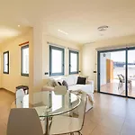 Διαμέρισμα Capri Luxury Holidays Suites, Playa De Cristianos *