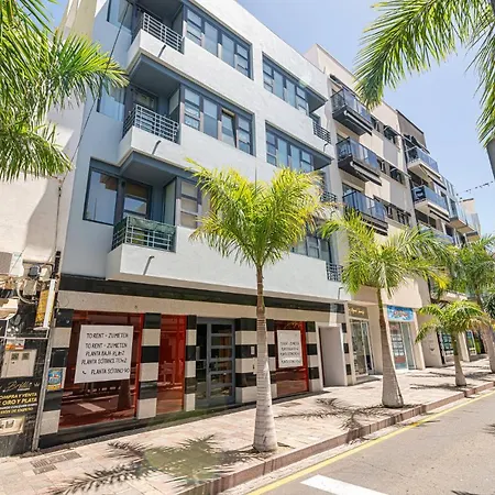 Luxury Holidays Suites, Playa De Cristianos Appartement Los Cristianos (Tenerife)