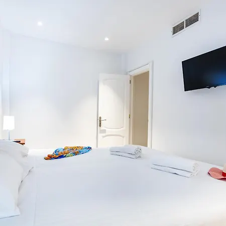 Capri Luxury Holidays Suites, Playa De Cristianos