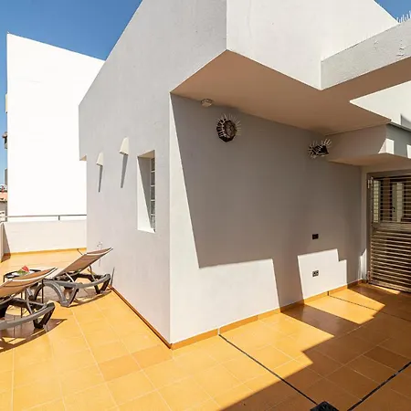 Capri Luxury Holidays Suites, Playa De Cristianos Apartament Los Cristianos (Tenerife)