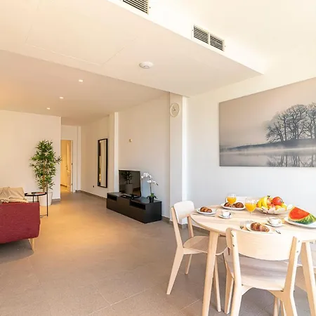 Capri Luxury Holidays Suites, Playa De Cristianos *