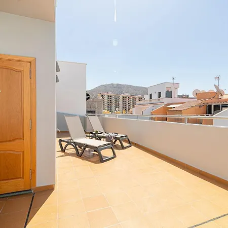 Capri Luxury Holidays Suites, Playa De Cristianos *