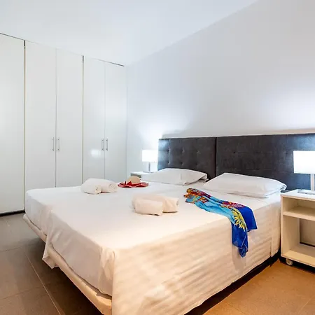 Apartamento Capri Luxury Holidays Suites, Playa De Cristianos *